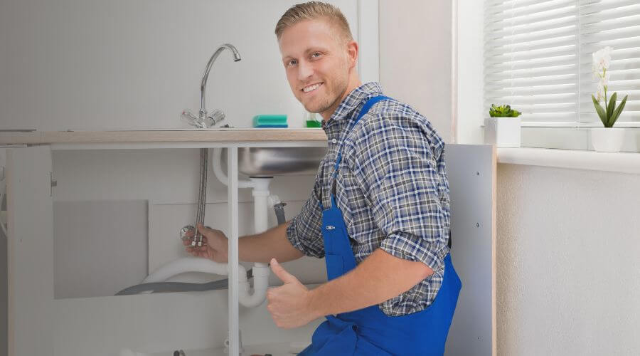 Expert burst pipe repair services in Heflin, LA